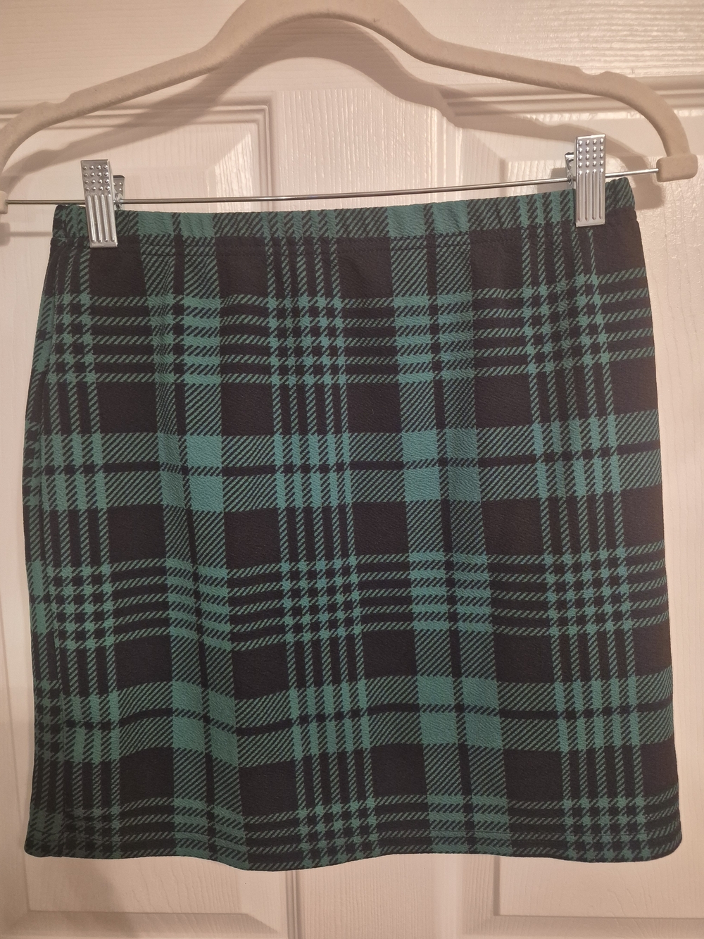 Plaid A-Line Mini Skirt in Green and Black